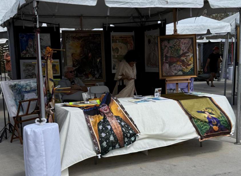 Roselle Gallery highlights artists Ileana Mulet and Champzy at Hollywood Art Fest